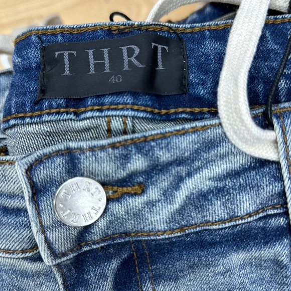 THRT DENIM CARGO REVENGE 2.0 Lightwash Skinny Jeans - Picture 5 of 5